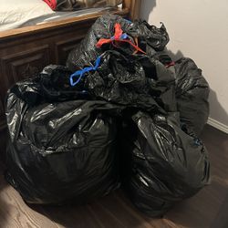 5 black trash bags 