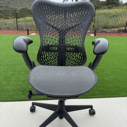 Herman Miller Mirra Fully Loaded Office Chair