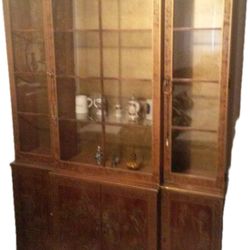 Drexel Curio Cabinet Oriental In Lay