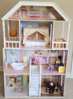 KidKraft Savannah Wooden Dollhouse, Over 4 Feet Tall with Porch Swing and 14 Accessories, Gift for Ages 3+