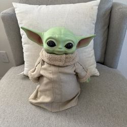 Baby Yoda 