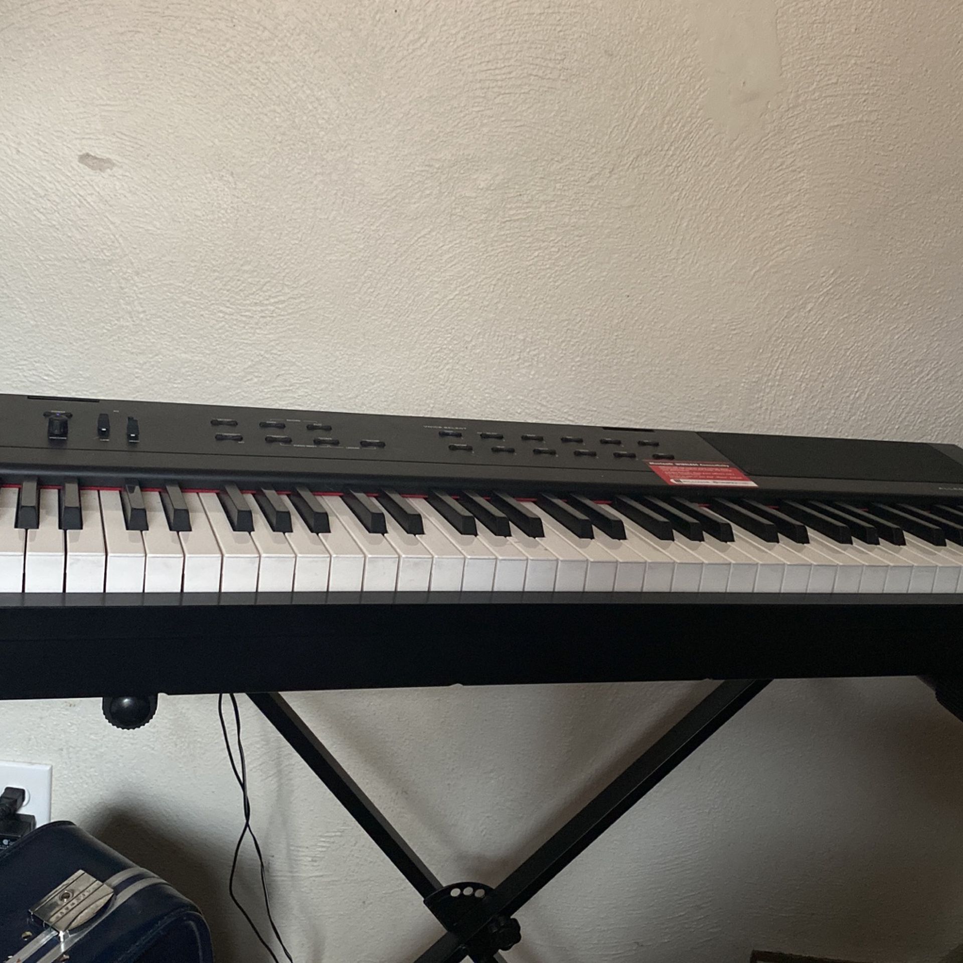 Full Length Weighted Keys Williams AllegroIII With Sustain, Headphones, Stand, And Power Chord