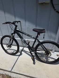 Diamondback Response XE Hardtail Mountain Bike $150 OBO