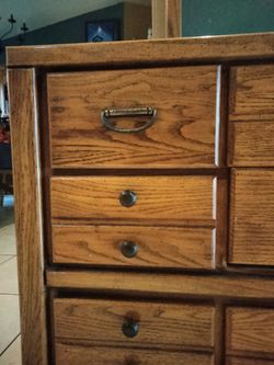 Dresser