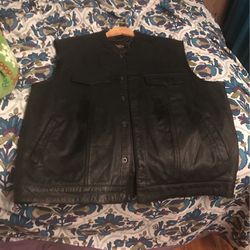 Black Leather Vest XXL New $100.