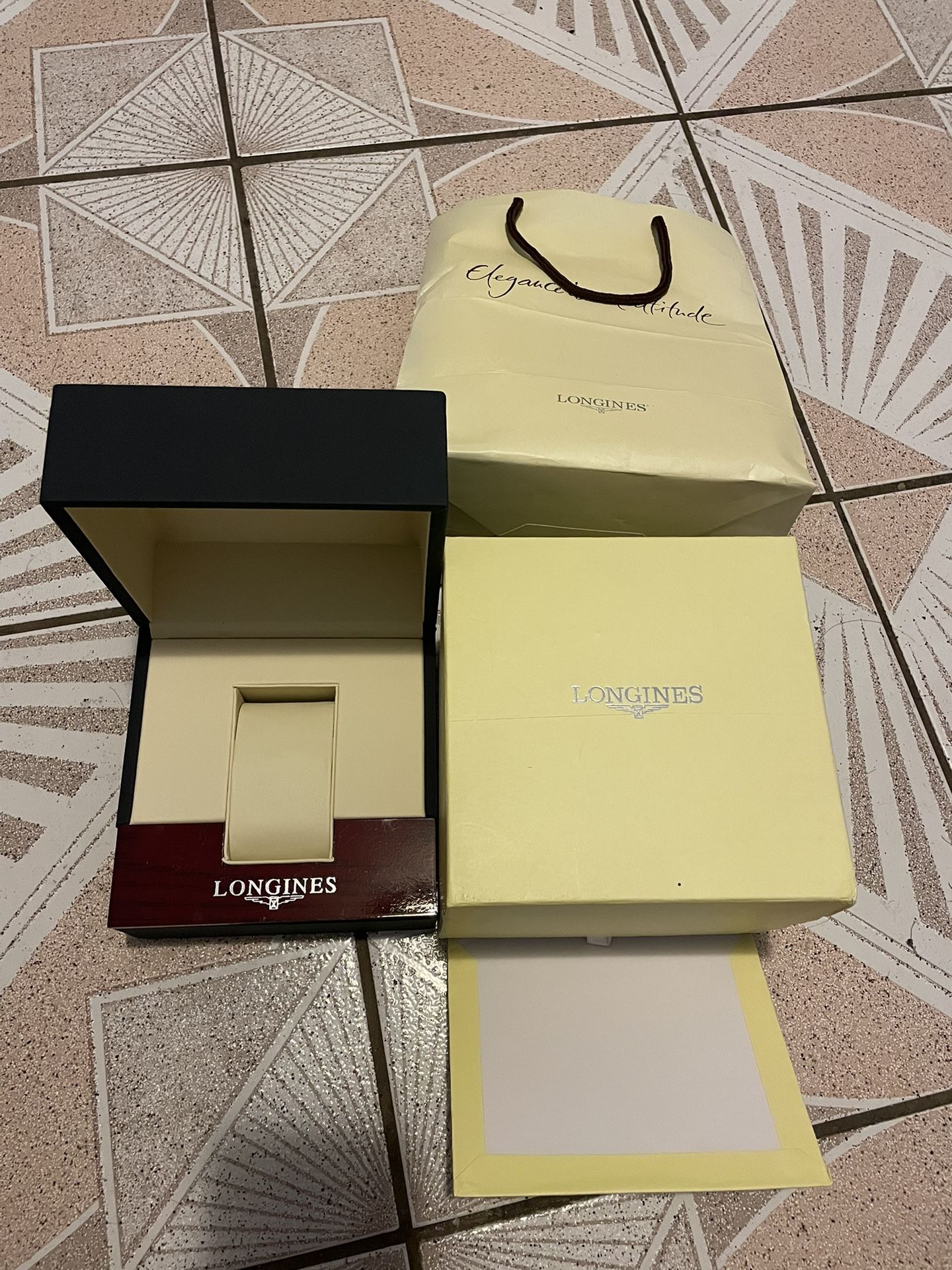 longines watch box and accessories