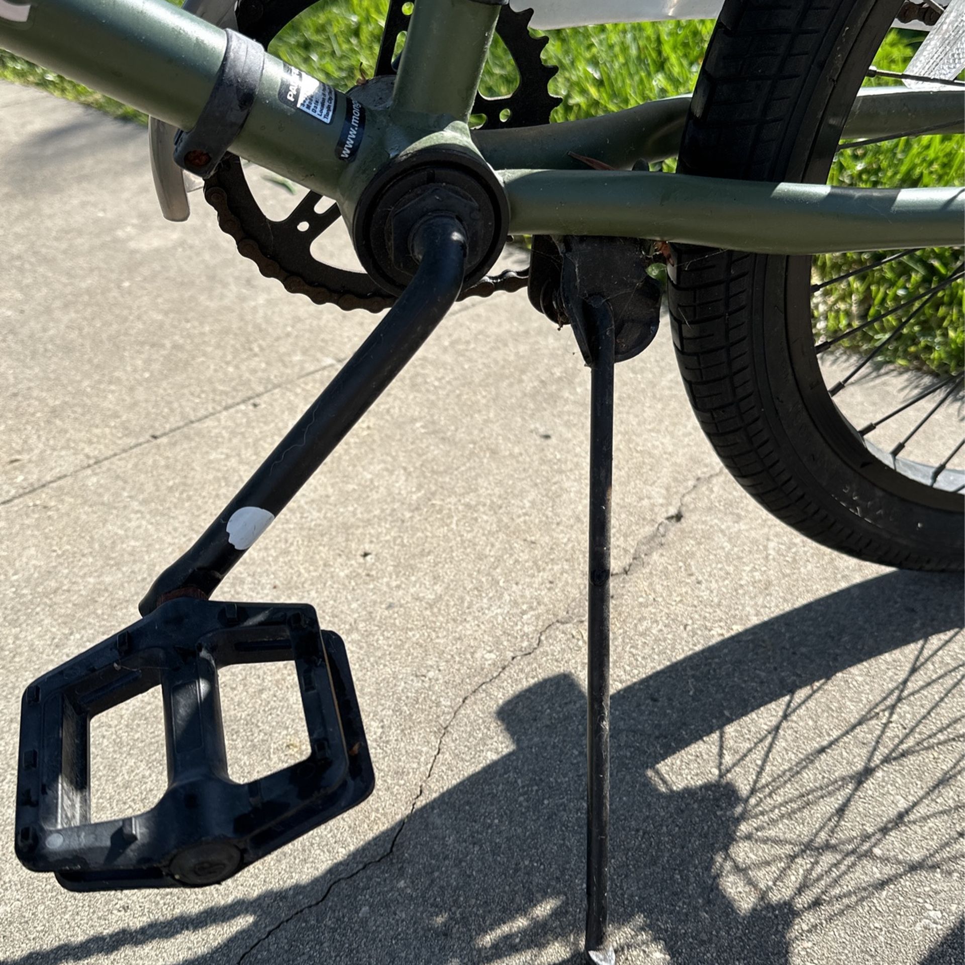 Mongoose Grid 90 Bike