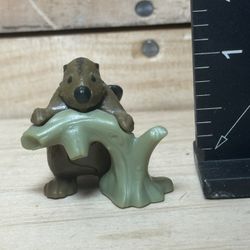 KINDER SURPRISE NATOONS BEAVER #scrappy