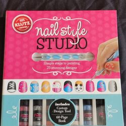 Brand New Klutz Nail Style Studio Kit
