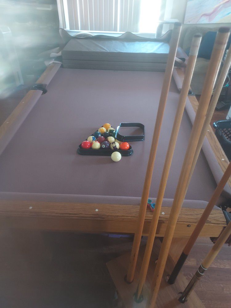 * POOL TABLE * MOVING SALE*