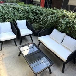 Outdoor Set 4 Pieces 