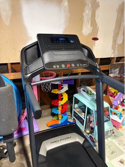 ProForm Carbon TL Foldable Treadmill - iFit Enabled, Lightly Used