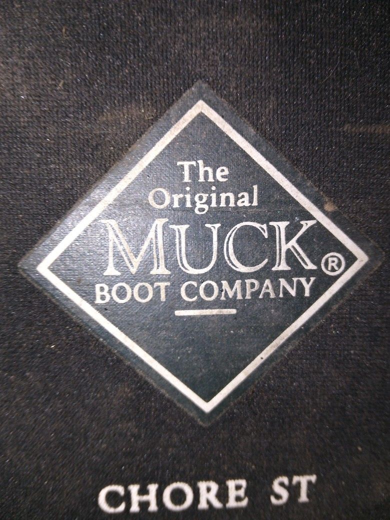 MUCK RUBBER STEEL TOE BOOTS