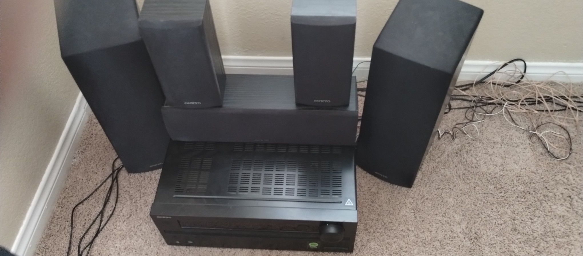 Onkyo Home Theater 