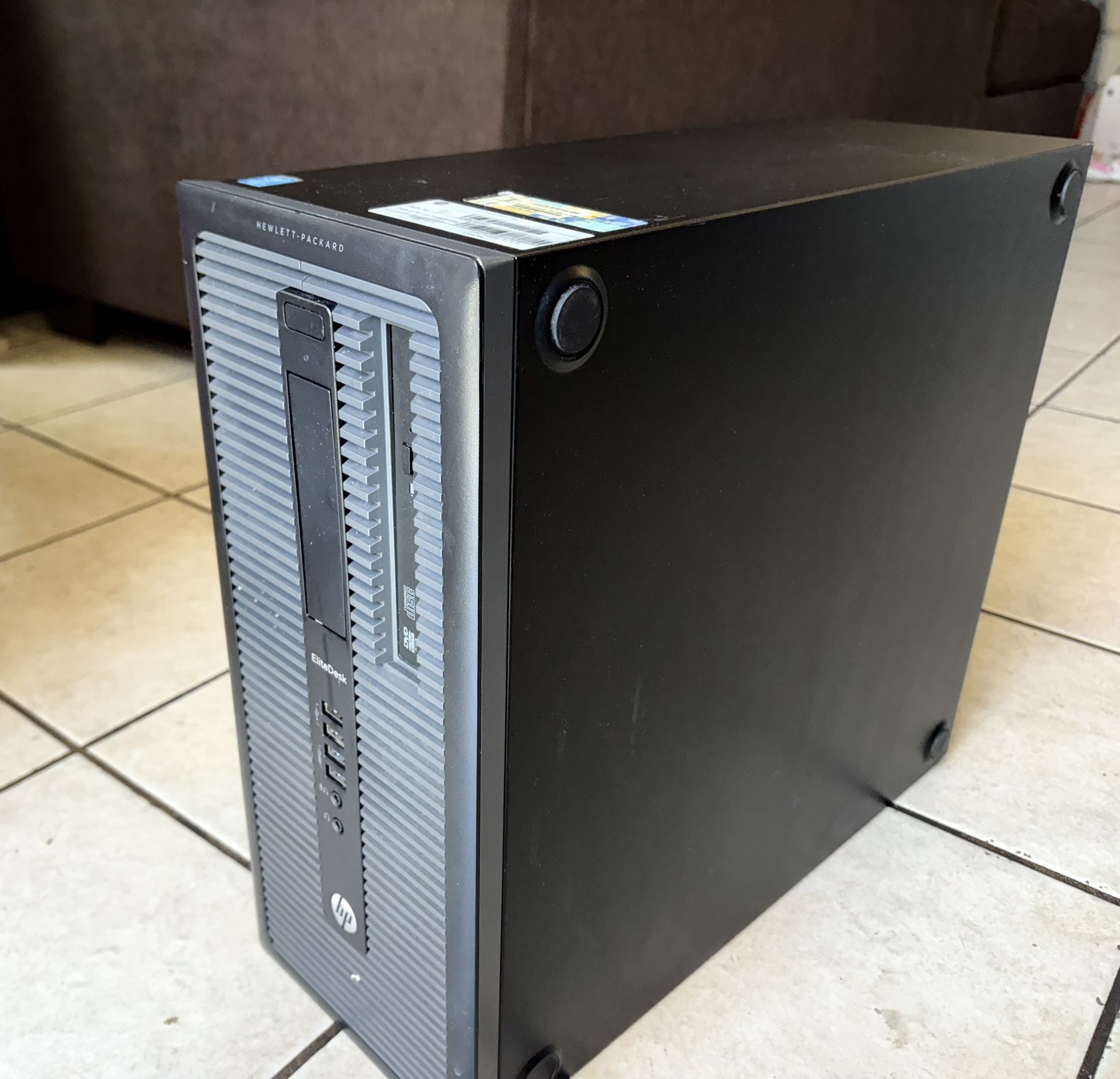 HP EliteDesk Gaming Starter PC