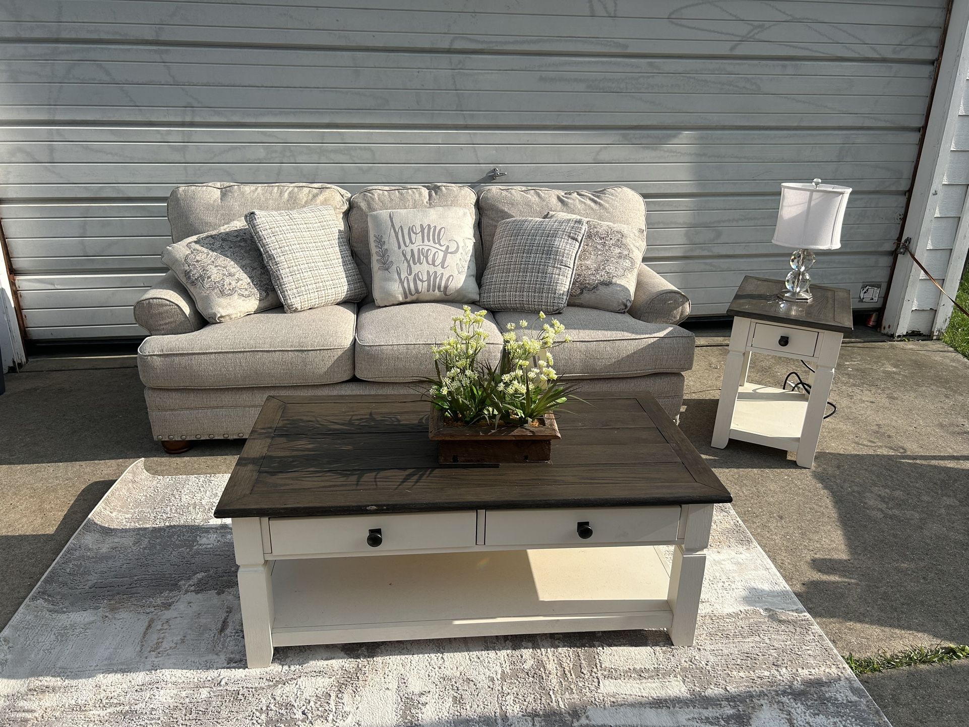 Linving Room Set