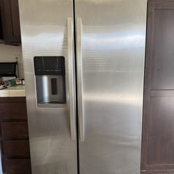 Kenmore Refrigerator 