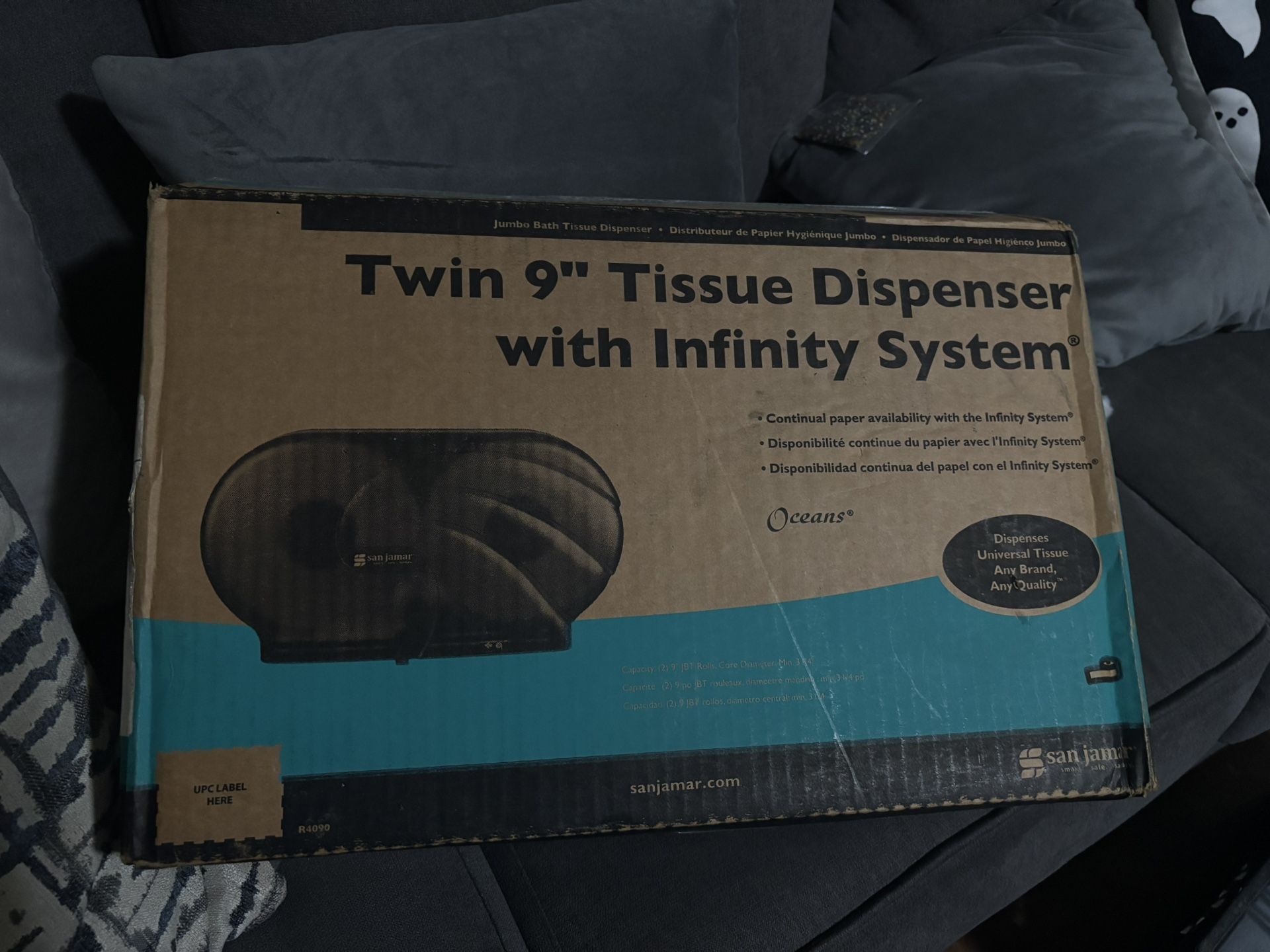 Tissue Dispenser 