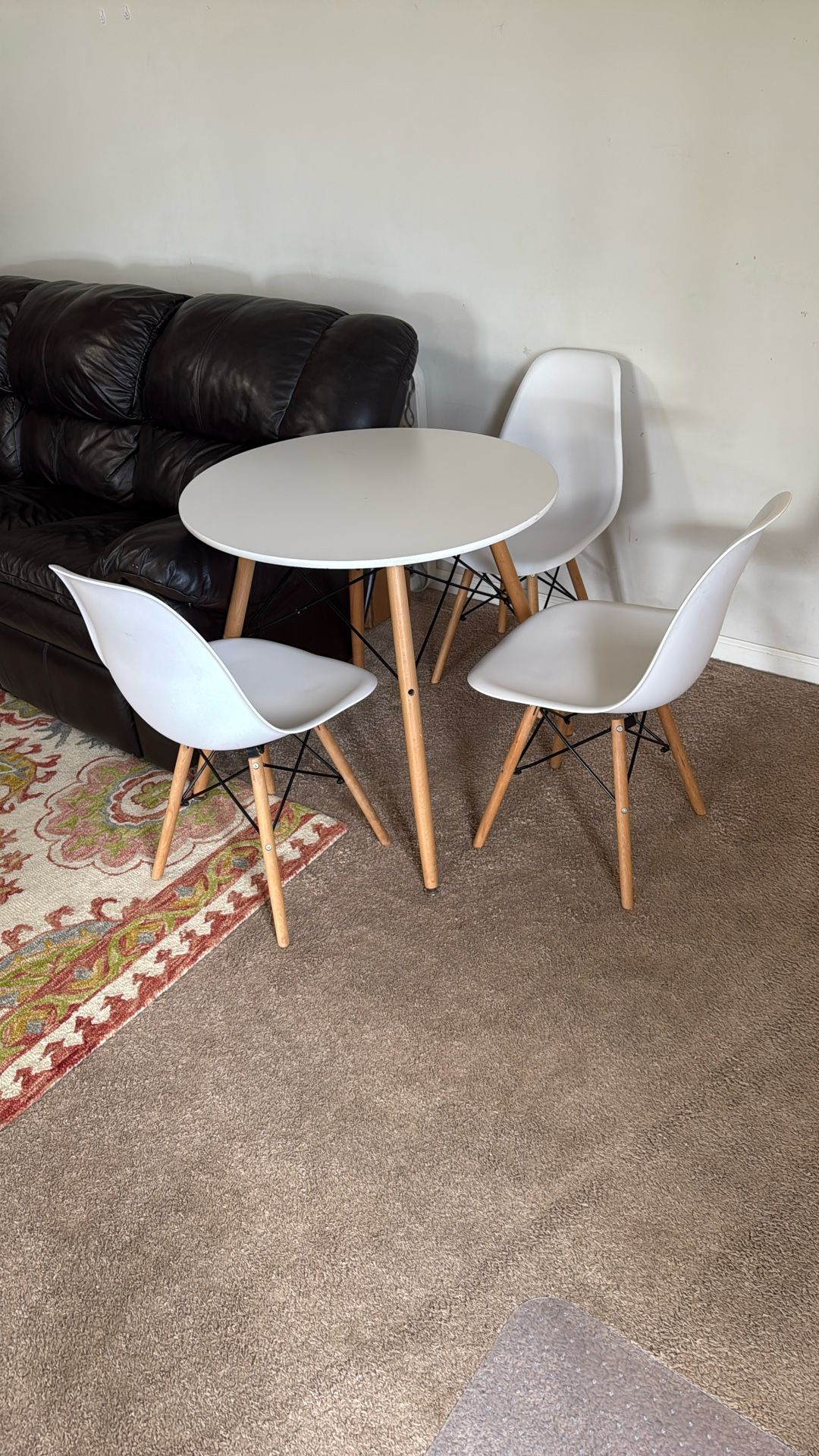 Dining Table With 3 Chairs