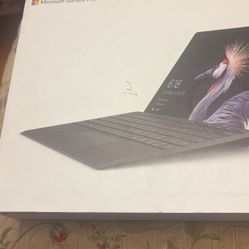 Microsoft Surface Pro - Windows 10