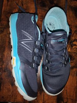 New Balance Minimus 10.4v Trail Shoes