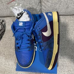 Nike Dunk low Undefeated 