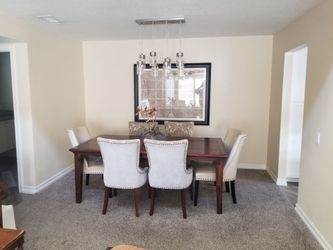 6 Clean Well Made Dining Chairs Free