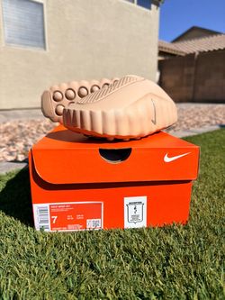 Nike Mind 001 Size 7