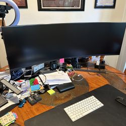 Samsung Odyssey 49” Monitor