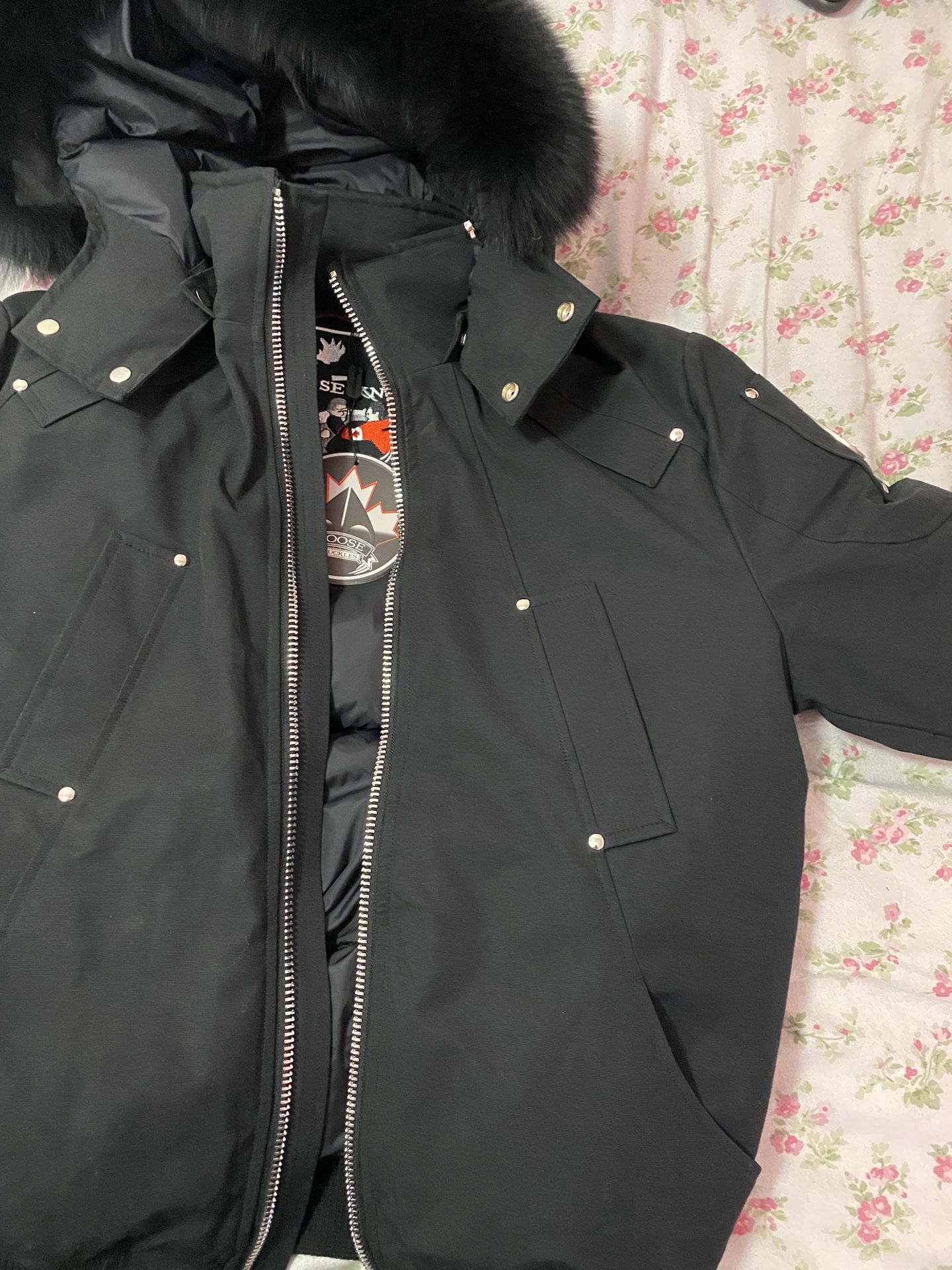 Moose Knuckle Bomber