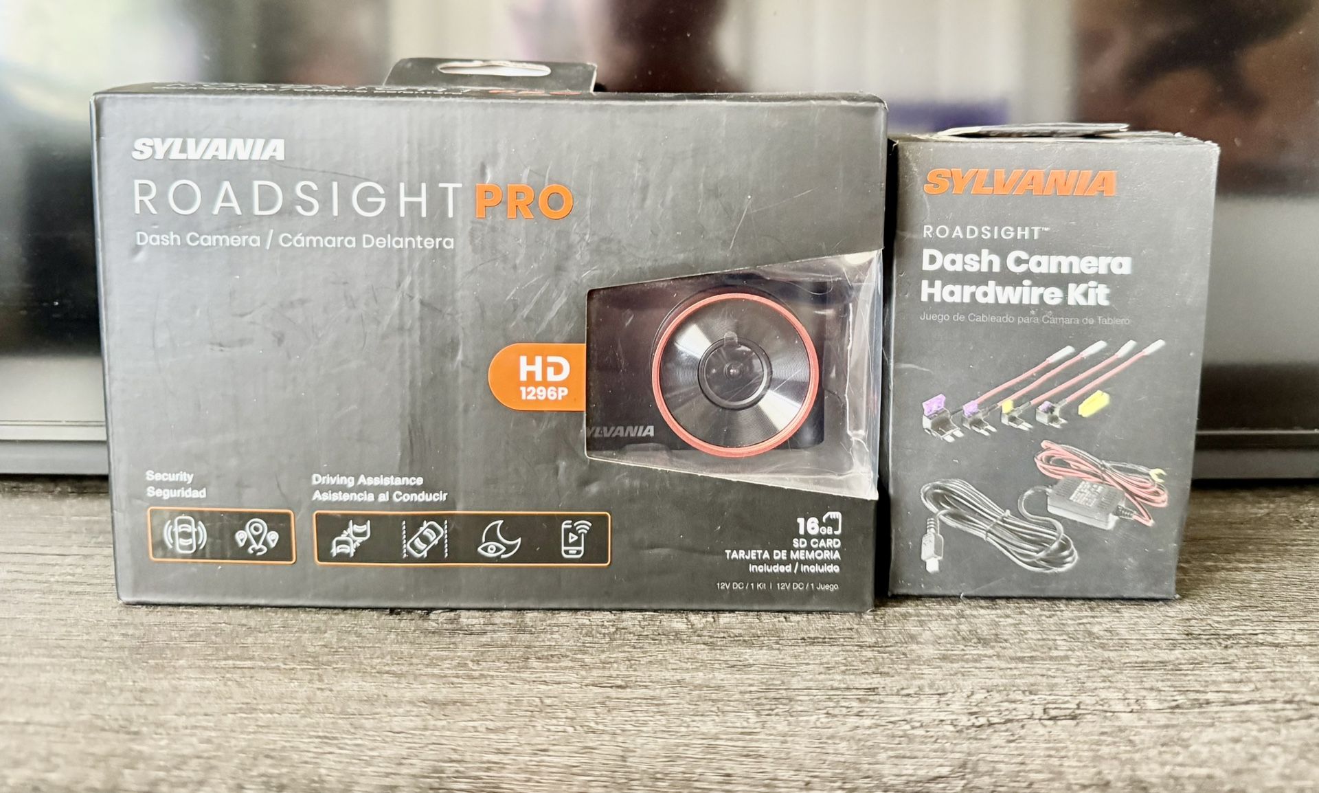 Dash Cam Kit W/ Installation Kit