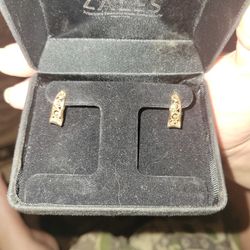 Gold Earrings 