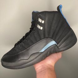 Jordan 12 Nubuck Size 9.5