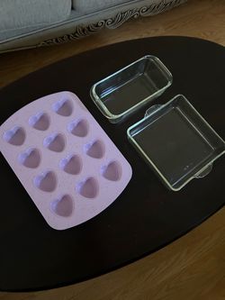 3 Baking pans