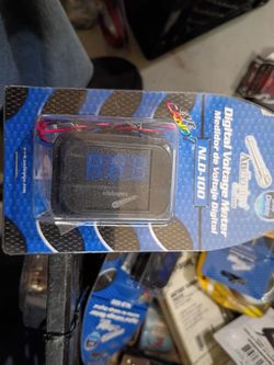 Brand new car audio voltage meter $25dirm price pickup only serious buyers please
