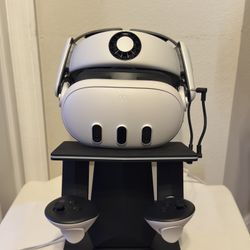 Meta Quest 3 w/ Upgraded Head strap and Charging Stand