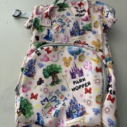 Disney Park Hopper NWOT Diaper Backpack BEST DAY EVER Bag with multiple pockets