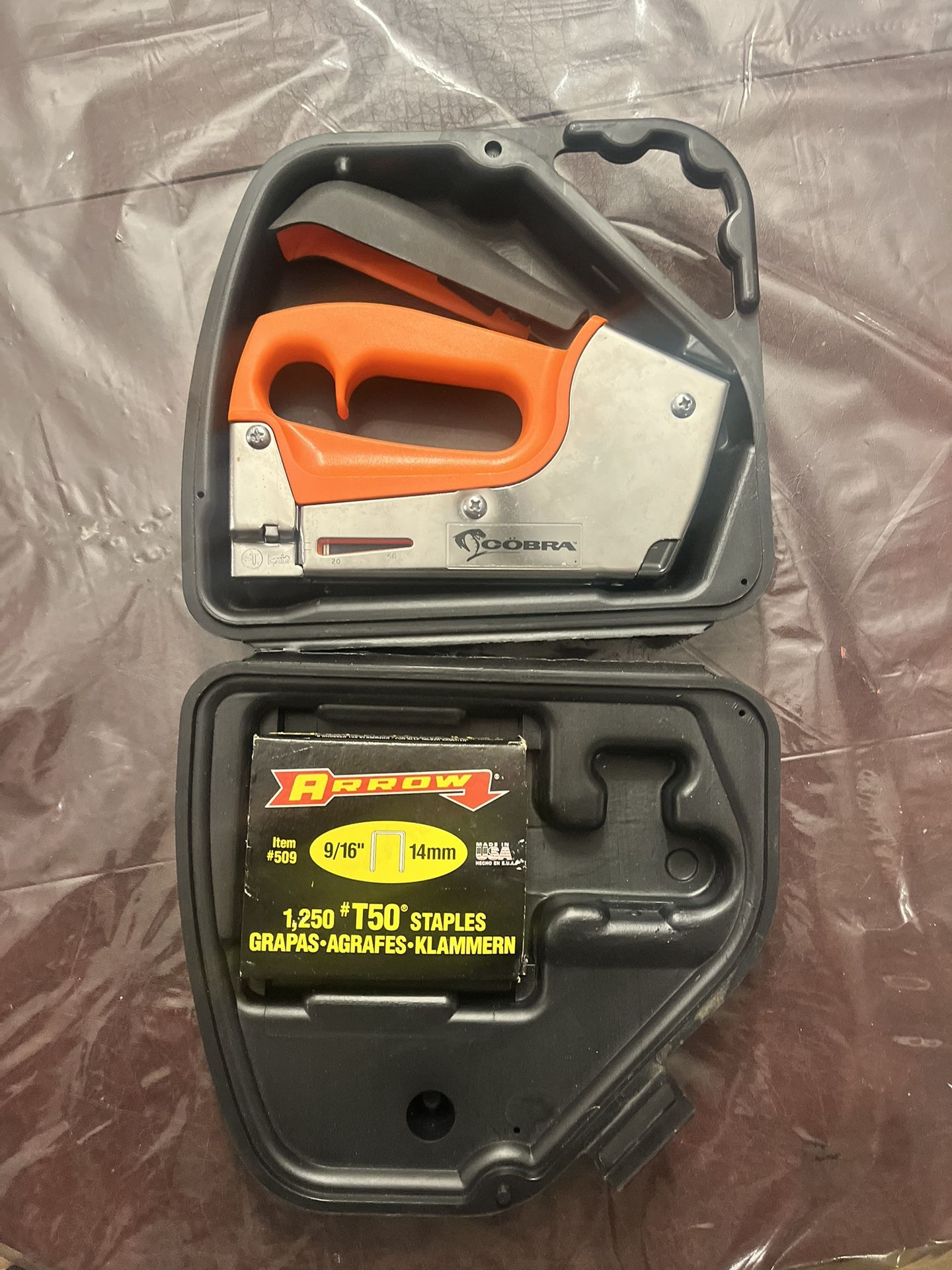 PowerShot Cobra Pro Staple Gun Model #8000 Forward-Action Stapling