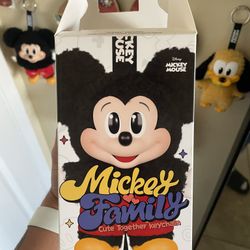 Disney Mickey Family Pop Mart