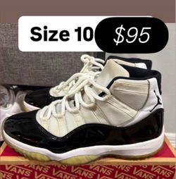 Jordan 11s size 10