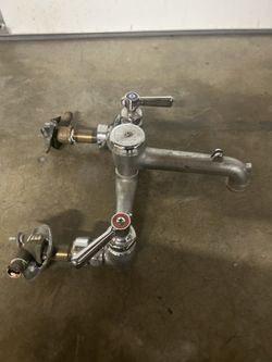 Mop Sink Faucet Service Sink Faucet with Vacuum Breaker, Pail Hook & Garden Hose Thread, 8" Adjustable Center