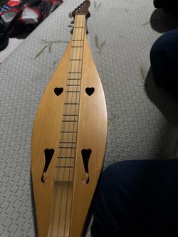 Apple Creek 4-String Mountain Dulcimer