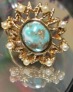 Vintage Sarah Coventry ring adjustable sizing