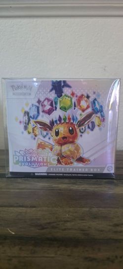 Pokémon Scarlet & Violet Prismatic Evolutions Elite Trainer Box