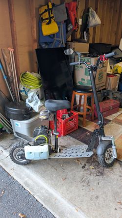 Motorized Gas Scooter 49cc 2 Stroke