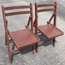 2wooden Folding Chairs