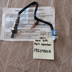 Automotive Heated Oxygen Sensor All Positions GM OEM New