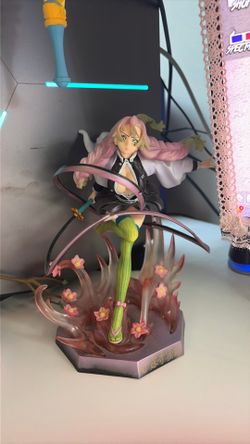 Mitsuri Demon slayer figure