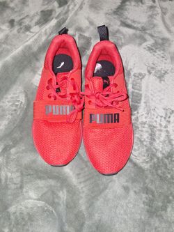 Puma Red Boy Shoes 4.5 C