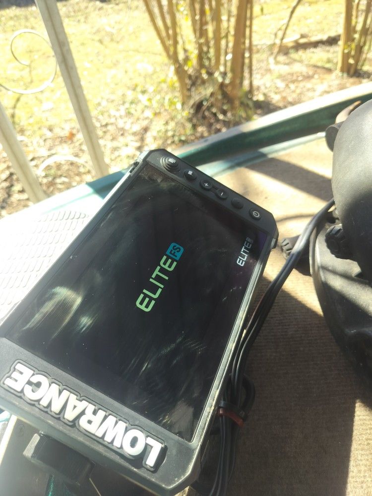 Lawrence Elite Fs 7 Depth Finder With 3 In 1 Transducer